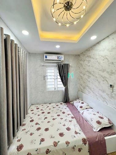 Hình ảnh Bán nhà MT 3 tầng Hoàng Sa Q3, đường 8m, DTSD 47m2, giá nhô 5tỷ
