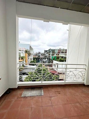 Hình ảnh Cho Thuê nhà MT đường Tân Canh, Phường 1, Quận Tân Bình  !