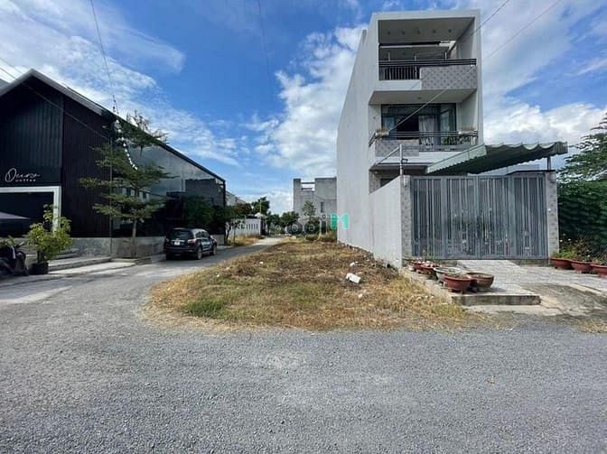 Hình ảnh Cần bán lô đất 2MT, thuận tiện kinh doanh, 139m2, Củ Chi, SHR, Giá 600