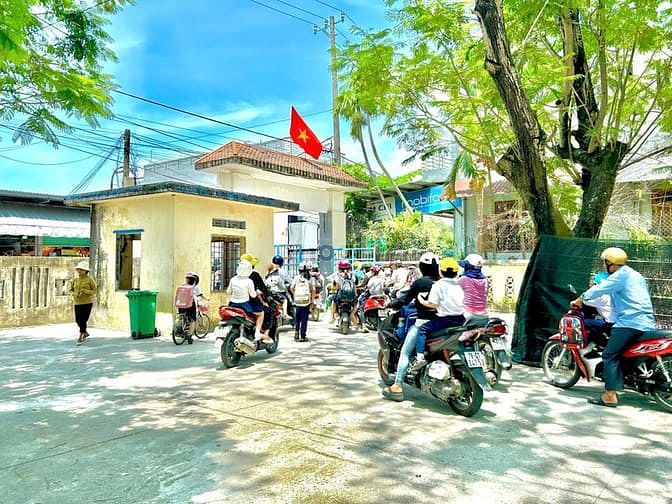 Hình ảnh Tôi chính chủ bán 2 lô đất 10x50=500m2, MT DT757, dân đông, giá 560tr.