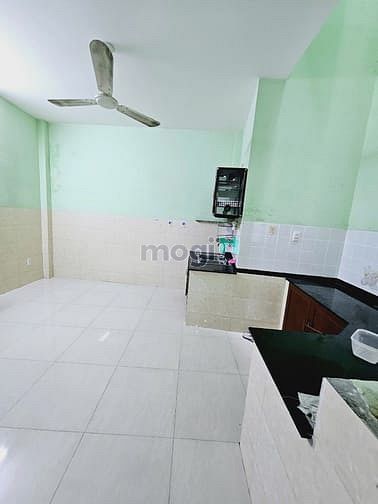 Hình ảnh Cho thuê nhà hẻm cách MT 50m Hoàng Hoa Thám P7 Bình Thạnh