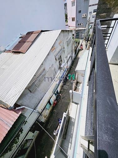 Hình ảnh Cho thuê nhà hẻm cách MT 50m Hoàng Hoa Thám P7 Bình Thạnh