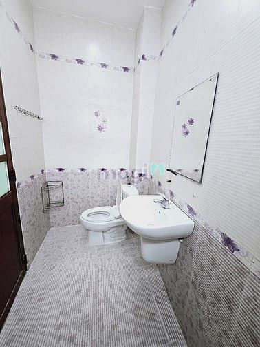 Hình ảnh Cho thuê nhà hẻm cách MT 50m Hoàng Hoa Thám P7 Bình Thạnh