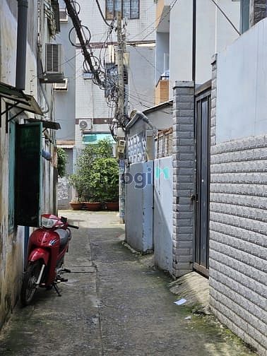 Hình ảnh Cho thuê nhà hẻm cách MT 50m Hoàng Hoa Thám P7 Bình Thạnh