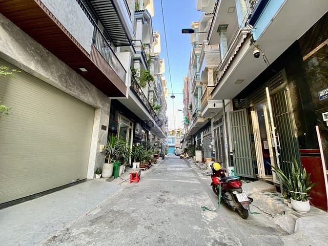 Hình ảnh Đất lọt khe, 50m2, XDTD, Shr, 480/ Mã Lò