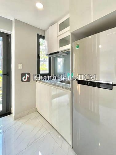 Hình ảnh Mb6623 nạp rút nhanh chóng studio ban công full nội máy thất có thang máy ngay Chu Văn An