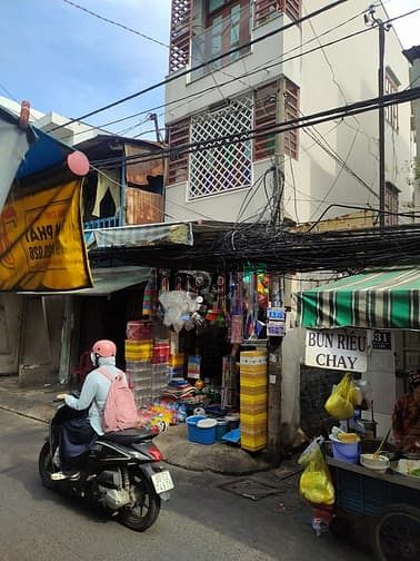 Hình ảnh Nhà mặt tiền đang kinh doanh. cần bán