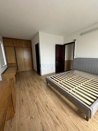 Hình ảnh Cho thuê chung cư 126M2 3PN 2WC - Nhà Trống quận 4