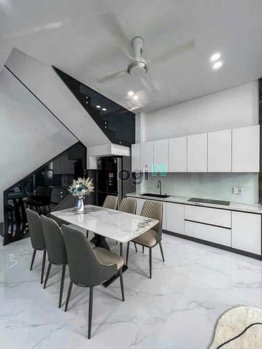 Hình ảnh Bán nhà 1T1L, dt 64m2, giá 855tr, Đ.Tôn Thất Thuyết, Q4, gần chợ, SHR