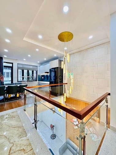 Hình ảnh Về quê bán gấp nhà Cao Thắng Q.3 61m2 chỉ hơn 1 tỷ