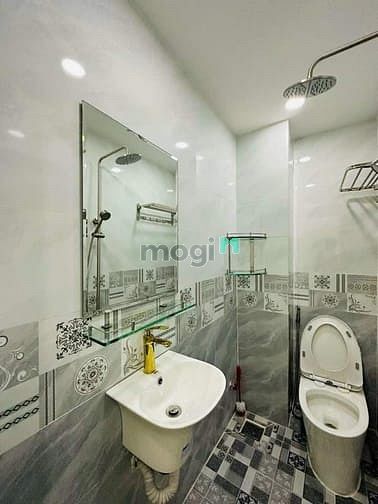Hình ảnh Cần vốn kinh doanh bán nhà Đ. Số 37, Q7, 70m2/ 1 tỷ240tr