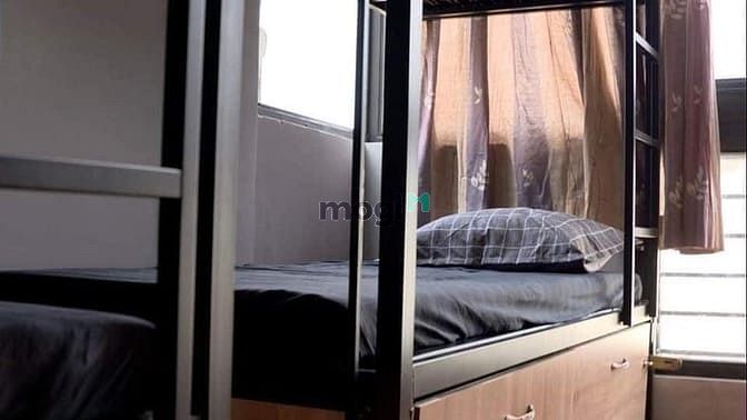 Hình ảnh 🌇 Đối diện Vincom Cộng Hoà, Kí túc xá ở ghép cho NVVP, SV