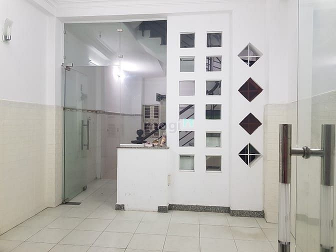 Hình ảnh Cho thuê nhà nguyên căn đối diện Hà Đô