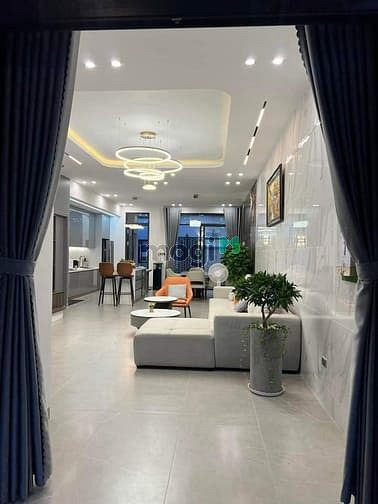 Hình ảnh Qua Trung bán nhà Đ. Vườn Chuối, P. 4, Q. 3, 65m²/950tr