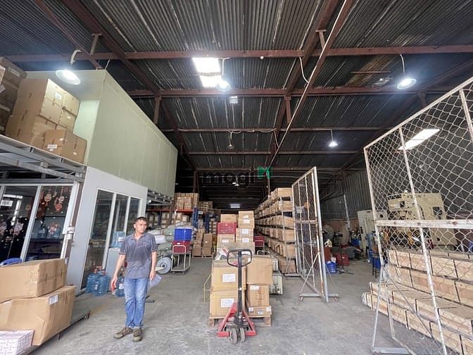 Hình ảnh Cho thuê kho 750m2 đường Kha Vạn Cân, P. Linh Trung, Quận Thủ Đức