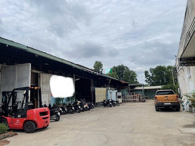 Hình ảnh Cho thuê kho 750m2 đường Kha Vạn Cân, P. Linh Trung, Quận Thủ Đức