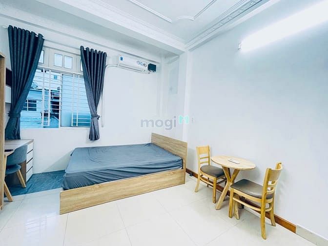 Hình ảnh Cho thuê phòng studio quận 10 có cửa sổ lớn gần ga sài gòn