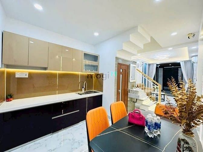 Hình ảnh Bán nhà  huỳnh văn nghệ quận tân bình phường 15.
