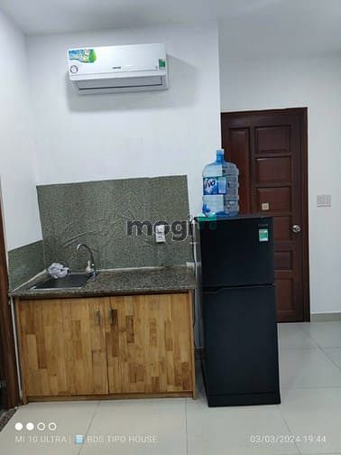 Hình ảnh Cho thuê studio cửa sổ lớn cách Vạn Hạnh Mall 30s, ĐH Huflit, BKhoa...