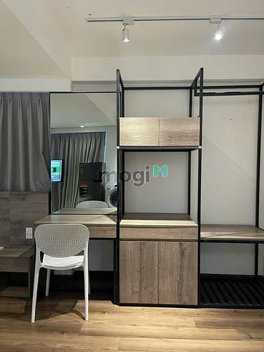 Hình ảnh Studio ban công siêu rộng tại Cống Quỳnh Quận 1