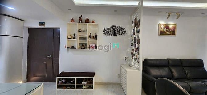 Hình ảnh Bán happy valley, PMH, Q7 dt 100m2 view hướng đông