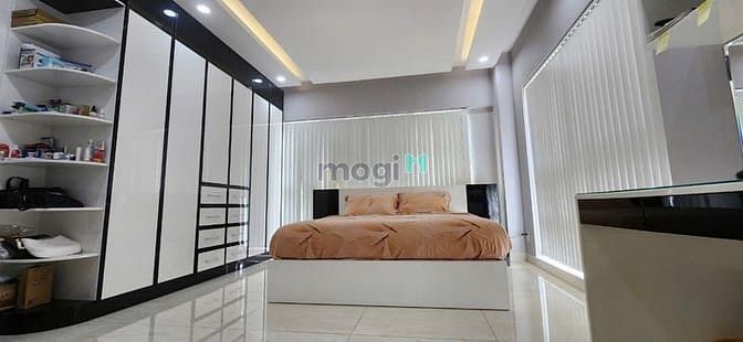 Hình ảnh Bán happy valley, PMH, Q7 dt 100m2 view hướng đông