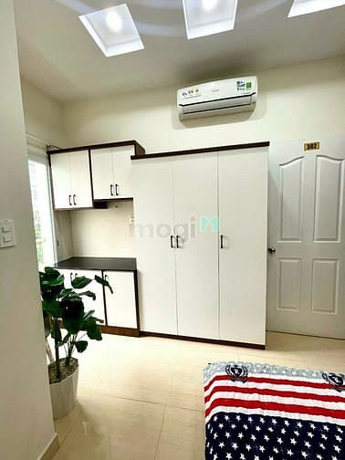 Hình ảnh Cho thuê studio ban công siêu thoáng cách ĐH Bách khoa 5', ĐH Huflit..