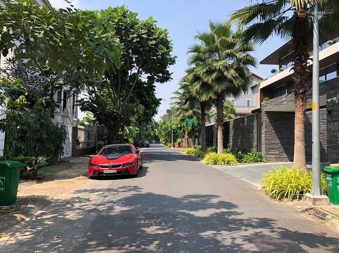 Hình ảnh Cho thuê 330m2 đất góc 2MT Nguyễn Văn Hưởng, Thảo Điền. Giá 38 tr/th