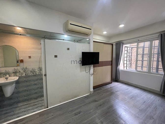 Hình ảnh Cho thuê studio cửa sổ lớn siêu rộng ở trung tâm Q10 gần ĐH Huflit,...