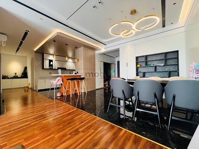 Hình ảnh Bán Căn Hộ Cao Cấp Láng Hạ 122m2 - Tầng Trung - Hơn 8 Tỷ - View Hồ