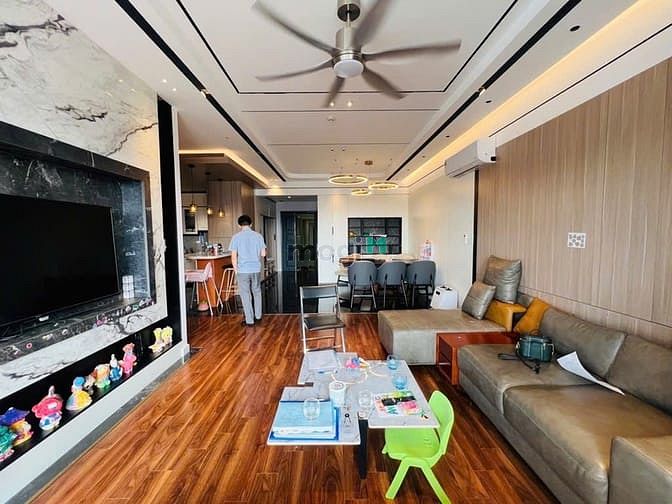 Hình ảnh Bán Căn Hộ Cao Cấp Láng Hạ 122m2 - Tầng Trung - Hơn 8 Tỷ - View Hồ