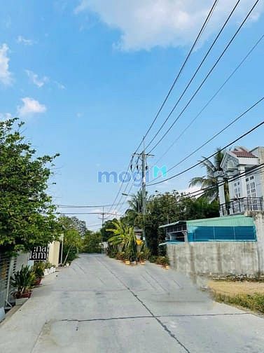 Hình ảnh Bán gấp lô đất 1/ QL22 giá 550tr DT 90m2 đất  full thổ -SHR