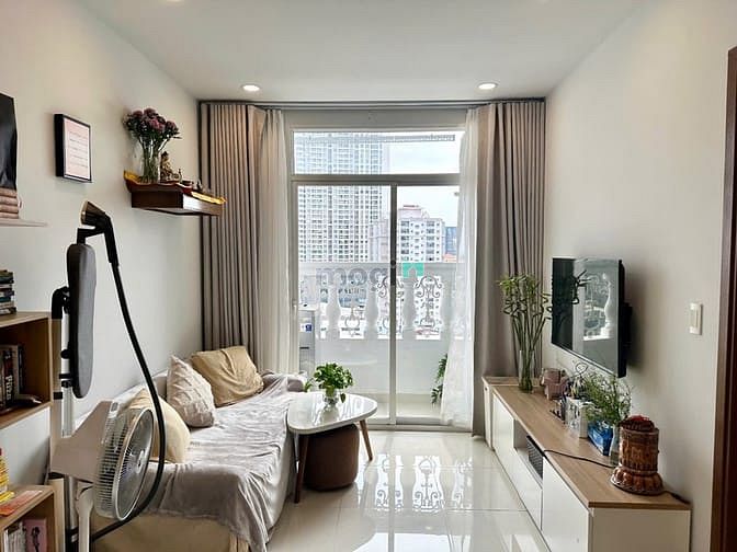 Hình ảnh ✅ Trang Chủ MB66.COM Chính Thức 1 Phòng Ngủ_Decor Đẹp_Ban Công Lớn_Bến Vân Đồn_Quận 4