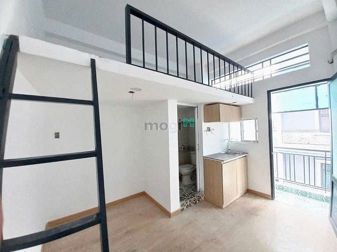 Hình ảnh sẵn phòng đầy đủ tiện nghi ban công thoáng mát cuối khu tên lửa mới
