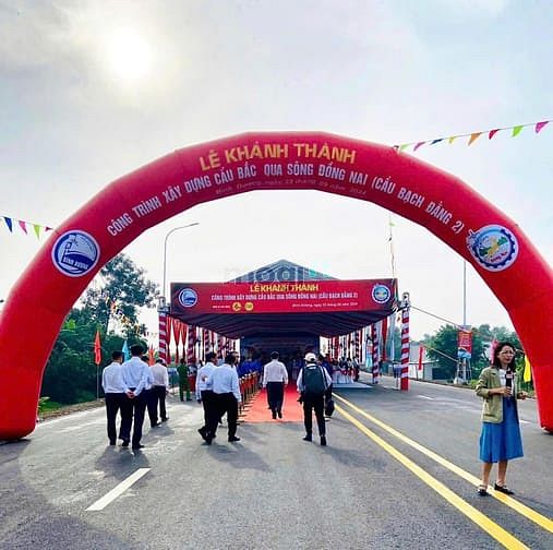 Hình ảnh Bán đất ngay cầu Bạch Đằng 2, xã Tân Bình