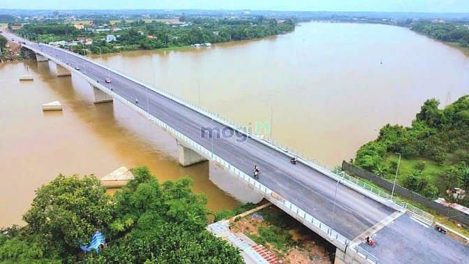 Hình ảnh Bán đất ngay cầu Bạch Đằng 2, xã Tân Bình