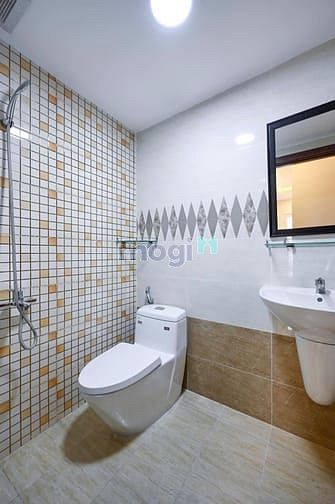 Hình ảnh Phòng đường đường số 4, Kdc Trung Sơn quận 7, full nội thất, gần Lott