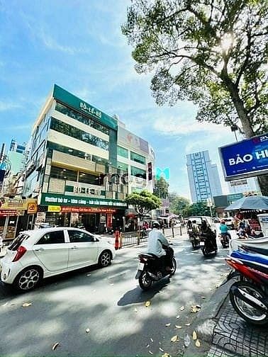 Hình ảnh CHO THUÊ NHÀ Số 2 CAO THẮNG, Quận 3. Ngang 12m, 5 Tầng. Có Thang Máy