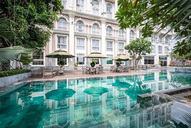 Hình ảnh Cho thuê toà khách sạn, CHDV lớn nhất mặt tiền quận 7 với 274 phòng.