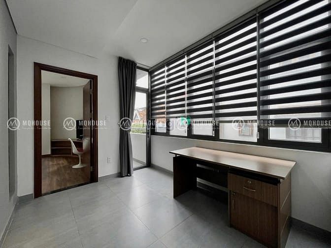 Hình ảnh Siêu phẩm 3 phòng ngủ 2 wc 100m2 cực hiếm gần Sân Bay Tân Sơn Nhất