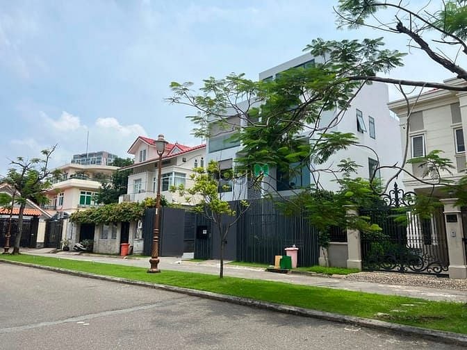 Hình ảnh Bán đất biệt 440 m2 thự view sông Q.2 giá 35,5 tỷ