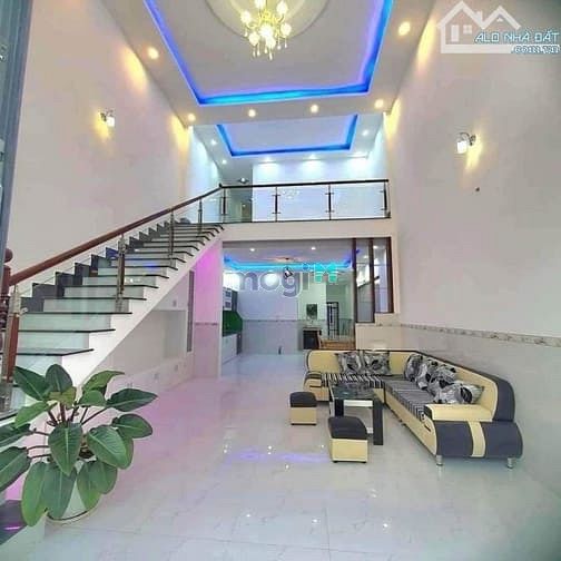 Hình ảnh Bán nhà 101m2. SHR Giá 590tr, Đường Giồng Cát Tân Phú Trung-SHR