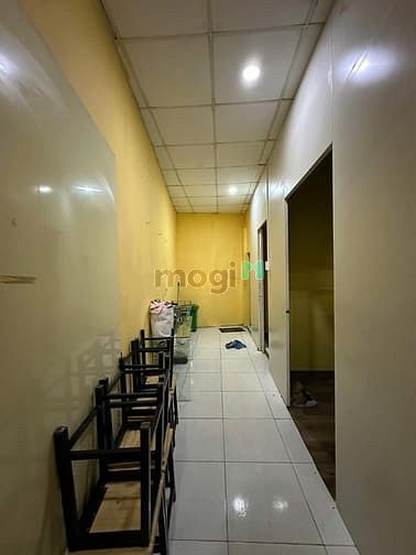 Hình ảnh 𝐦ặ𝐭 𝐭𝐢ề𝐧 Quận 𝐓â𝐧 𝐁ì𝐧𝐡 𝐧𝐠𝐚𝐧𝐠 𝟓,𝟓𝐦💰𝟐𝐱 𝐭𝐫𝐢ệ𝐮