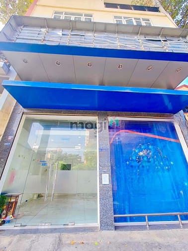 Hình ảnh 𝐌ặ𝐭 𝐭𝐢ề𝐧 𝐇𝐨à𝐧𝐠 𝐒𝐚 𝐐𝐮ậ𝐧 𝟑 𝐊𝐡𝐮 𝐁ờ 𝐊è 𝐧𝐠𝐚𝐧𝐠 𝟖𝐦