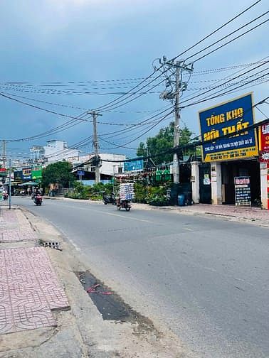 Hình ảnh Bán Đất mặt tiền đường Đình Phong Phú TNPB Quận 9 240m2 Giá 13 Tỷ 500