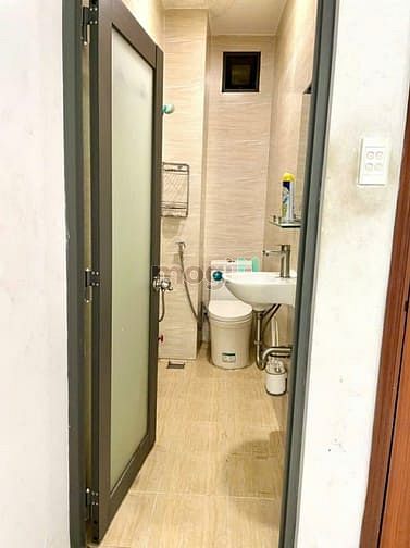 Hình ảnh Cho thuê phòng tầng 2 + sân thượng riêng