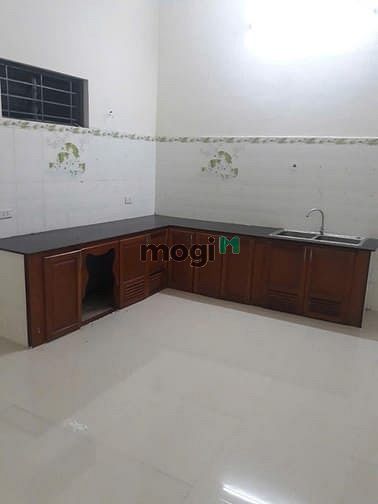 Hình ảnh Cho thuê nhà 3 tầng kiệt Điện Biên Phủ có 4Pn
