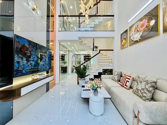 Hình ảnh Nhà ngộp sang tên gấp 72m2 HXH Phó Cơ Điều-P.6-Q.11 đang cho thuê SHR