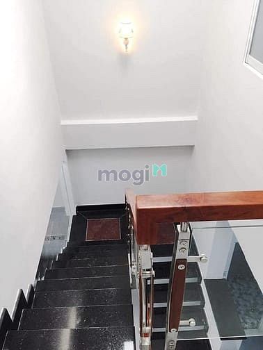 Hình ảnh Bán nhanh nhà cấp 3,giá 2 tỷ 590,50m2,SHR,Bao phí, Full Nội Thất