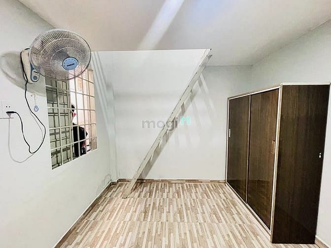 Hình ảnh Phòng Trọ Duplex ngay Đường Phạm Văn Bạch-Tân Bình